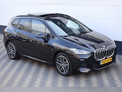 BMW 2-serie Active Tourer - 220i M-Sport Pano Carplay Trekhaak