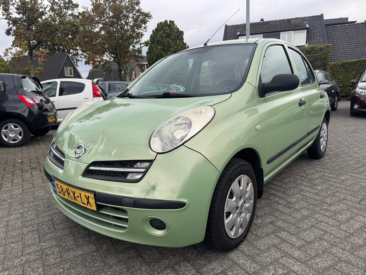 Nissan Micra - 1.2 Otazu 5 deurs,Apk 7/5/27,Airco,Trekhaak - AutoWereld.nl