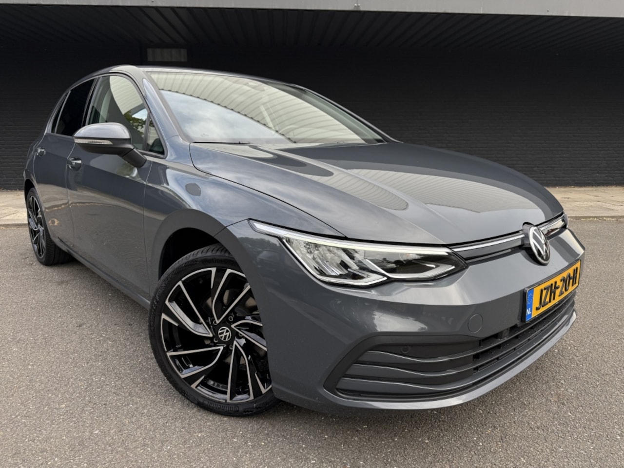 Volkswagen Golf - 1.0 TSI Life Business 1.0 TSI Life Business - - AutoWereld.nl