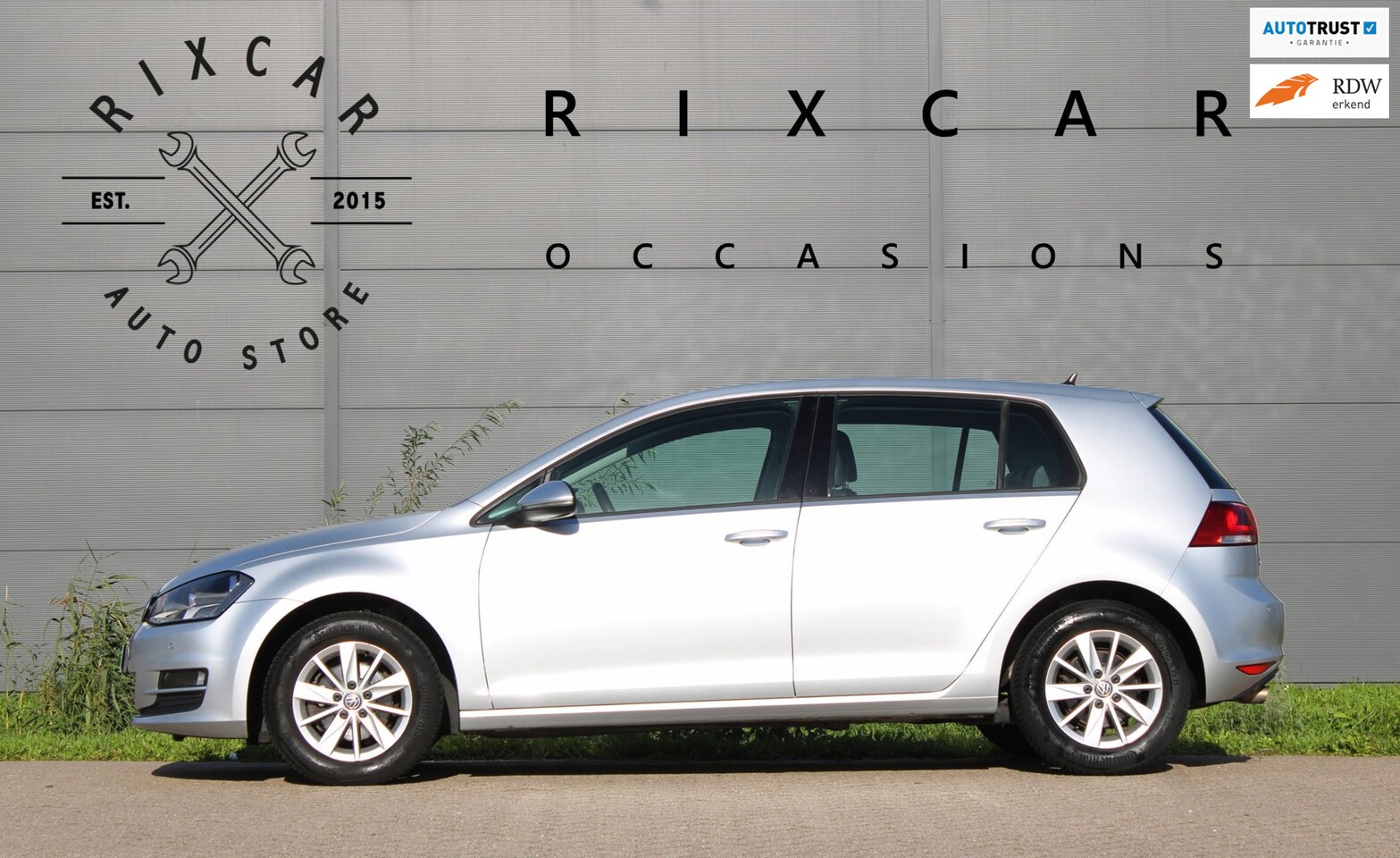 Volkswagen Golf - 1.2 TSI Highline ClimateControle Stoelverwarming Massage !!NIEUWBINNEN!! - AutoWereld.nl