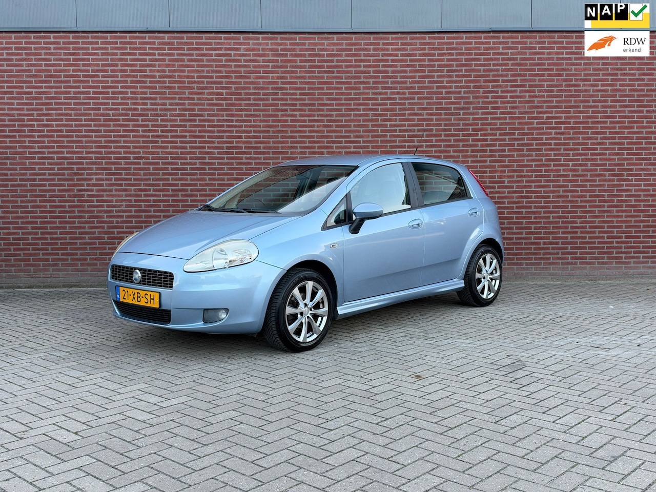 Fiat Grande Punto - 1.4 Dynamic 5-deurs / Nap / Airco / Cruise / - AutoWereld.nl