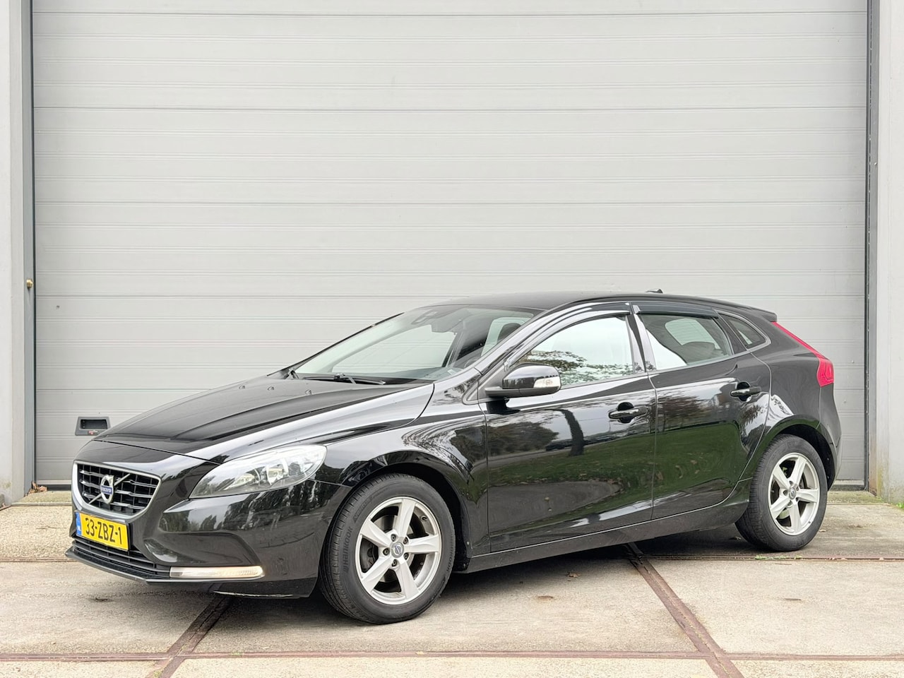Volvo V40 - 1.6 D2 Kinetic 1.6 D2 Kinetic - AutoWereld.nl