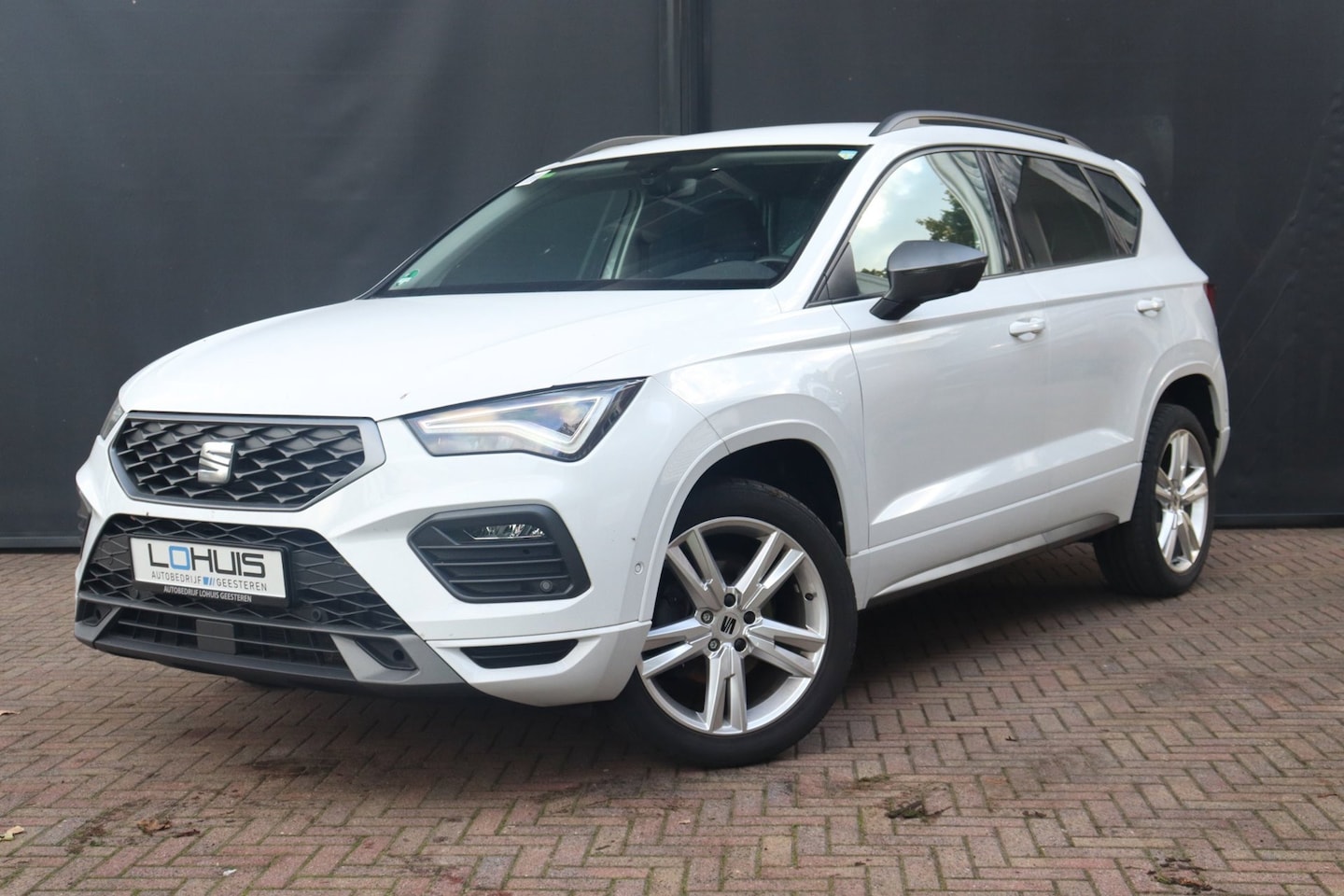 SEAT Ateca - 1.5TSI FR DSG | ACC | CARPLAY | VIRTUAL | CAMERA - AutoWereld.nl