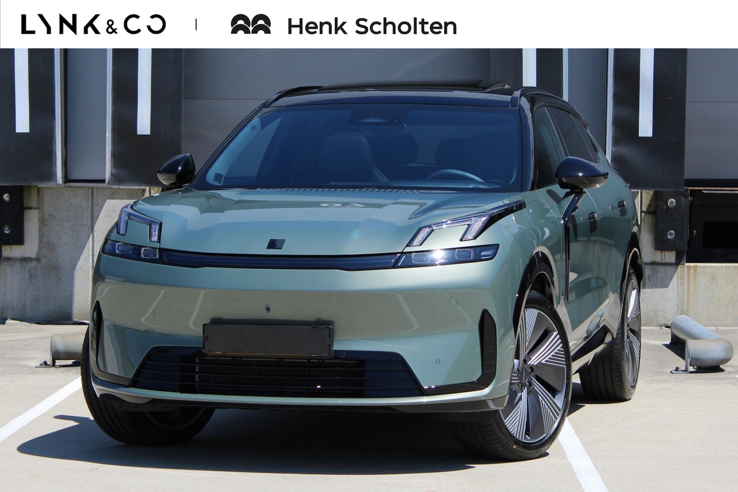 Lynk & Co 08 - More | 200km Hybride | Verwarmbare voorstoelen met massage en ventilatie | Panoramadak | P - AutoWereld.nl