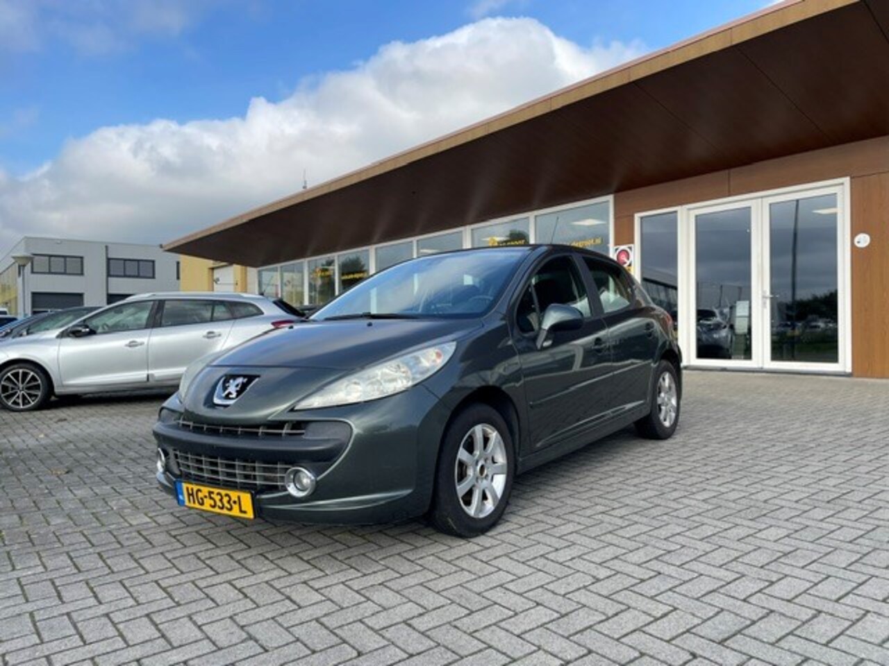 Peugeot 207 - 1.6 VTi XS 1.6 VTi XS - AutoWereld.nl