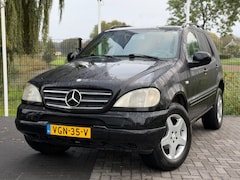 Mercedes-Benz M-klasse - ML 270 CDI GRIJS KENTEKEN / AUT / CRUISE / LEDER