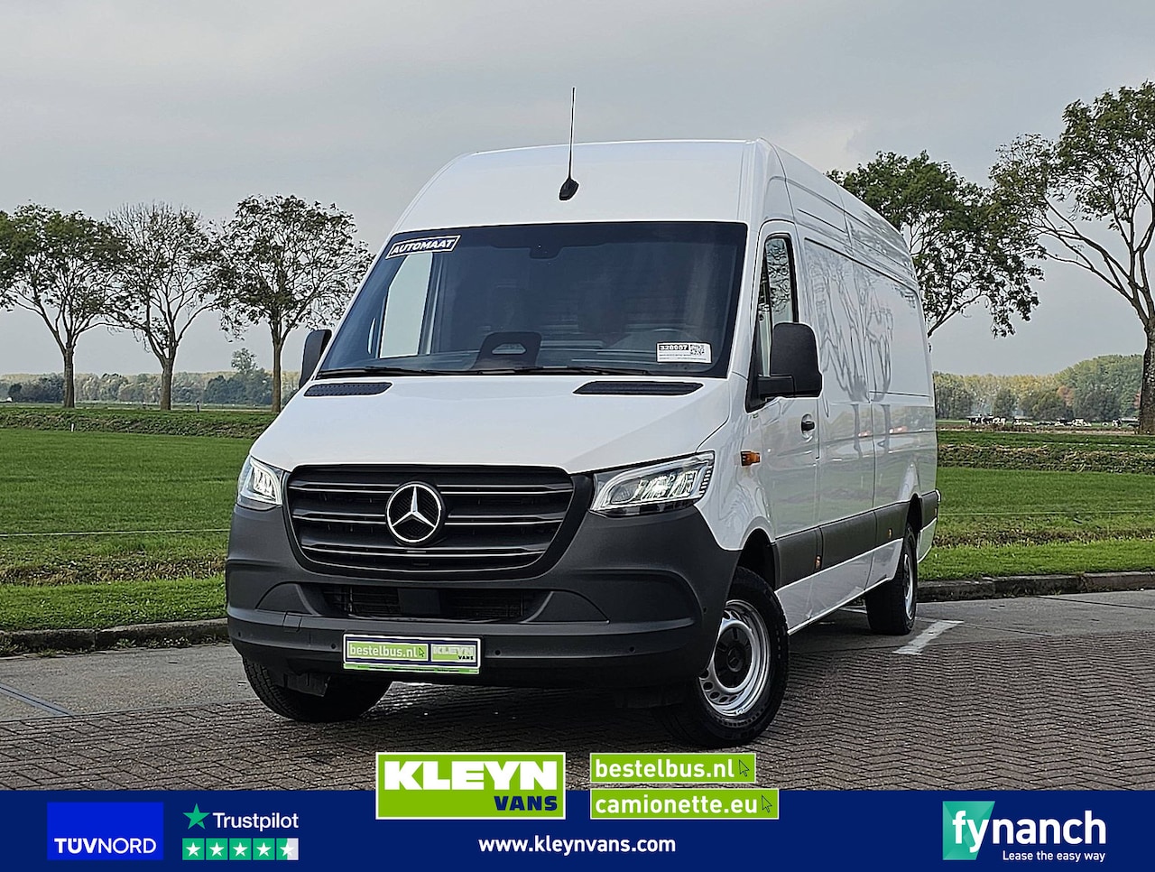 Mercedes-Benz Sprinter - 317 L3H2 | Automaat | LED | Camera | MBUX10 | PDC | Airco | Mtf-stuurwiel | Cruise Control - AutoWereld.nl