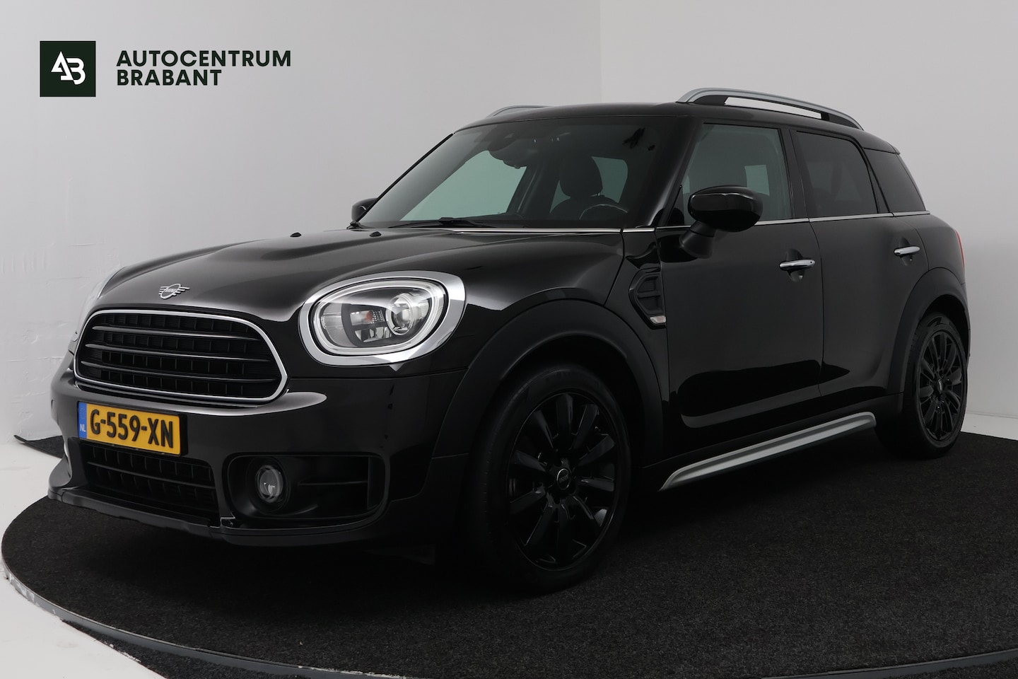 MINI Countryman - 1.5 Cooper Chili (NAVIGATIE, PARKEERSENSOREN, CLIMA, STUURBEDIENING) - AutoWereld.nl