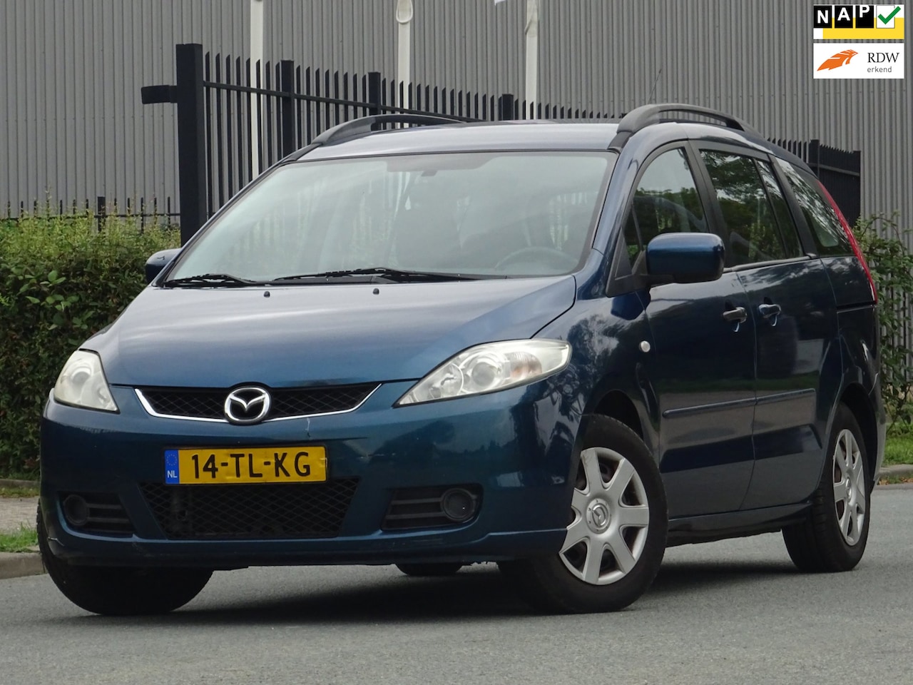 Mazda 5 - 2.0 Touring 7-PERSOONS NAP/AIRCO/CRUISE/APK 11-2027 - AutoWereld.nl