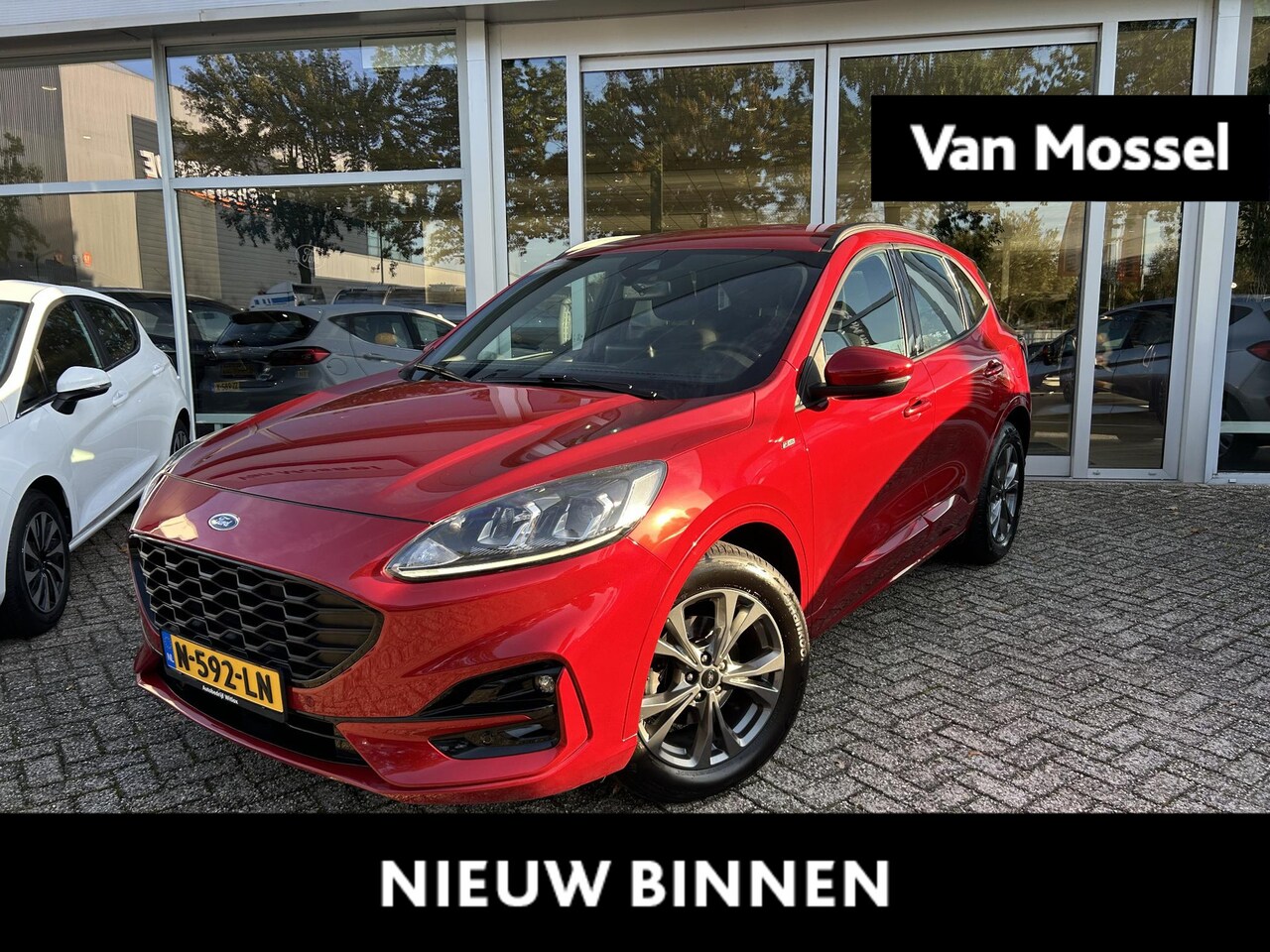 Ford Kuga - 1.5 EcoBoost ST-Line 1.5 EcoBoost ST-Line - AutoWereld.nl