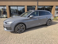 CUPRA Leon Sportstourer - VZ e-Hybrid SOH 91.47% | Led | Virtual cockpit | 19 inch | Stoelverwarming | Navi