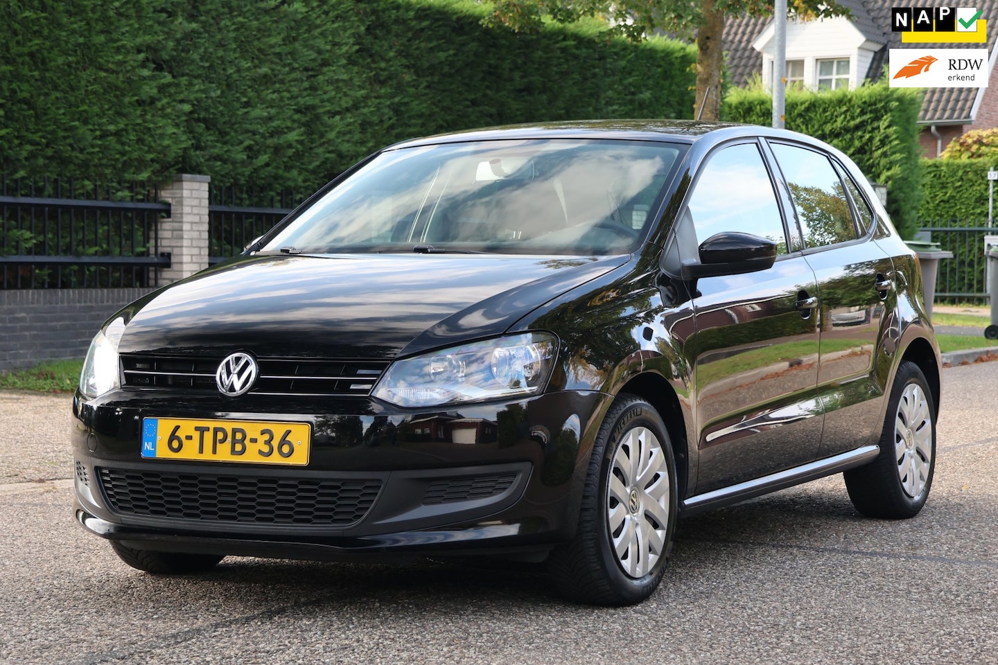 Volkswagen Polo - 1.2 TSI BlueMotion Edition | NAVI | AIRCO | 5-DEURS | NAP | MOOIE GOED ONDERHOUDEN AUTO | - AutoWereld.nl