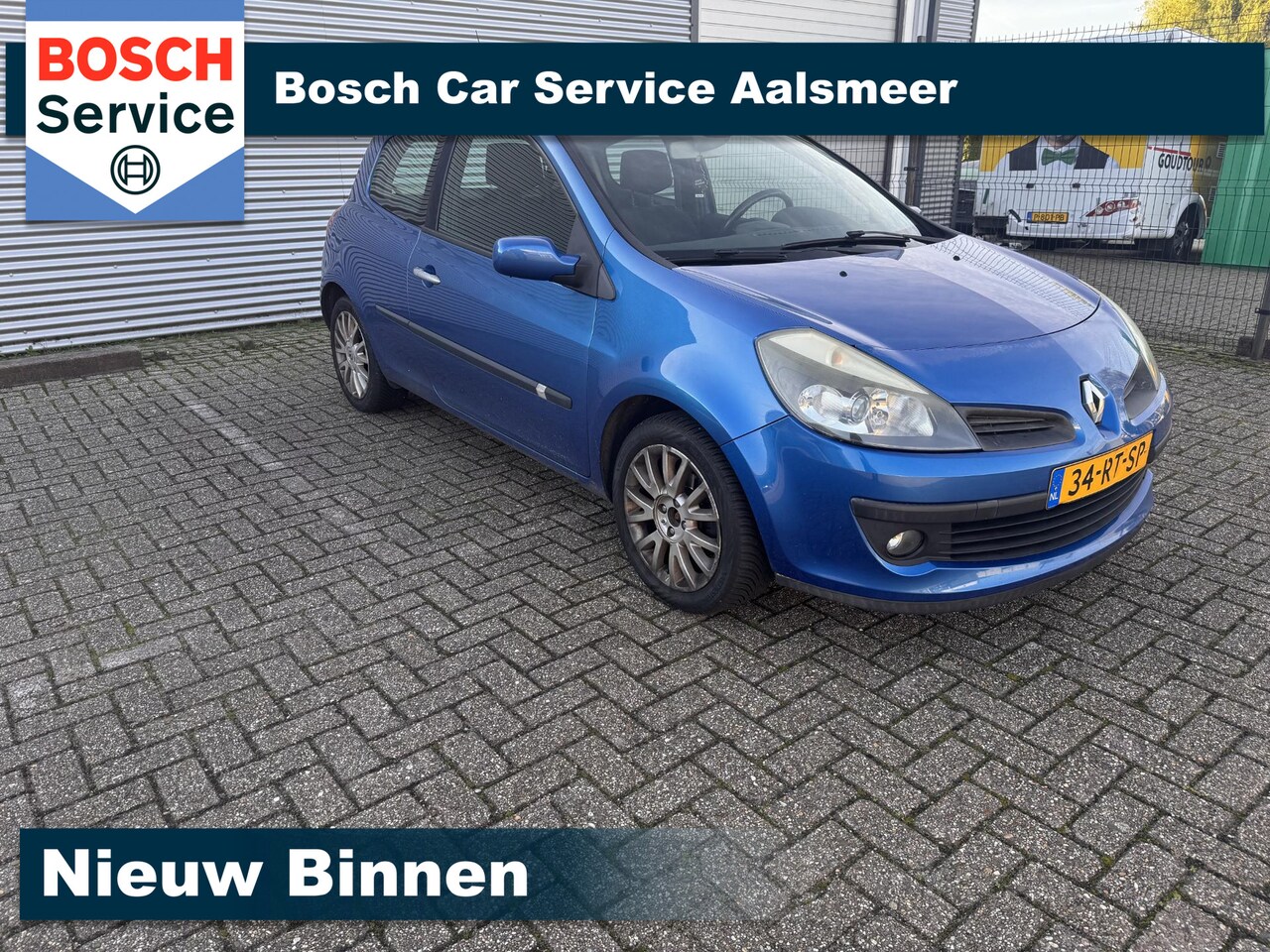 Renault Clio - 1.6-16V Initiale / APK / AIRCO / PANO / - AutoWereld.nl