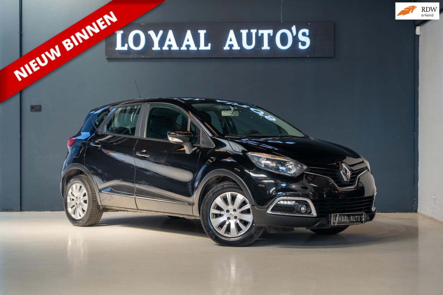 Renault Captur - 0.9 TCe Expression | NAVI | AIRCO | CRUISE | ELEK.RAMEN | PDC | APK. - AutoWereld.nl
