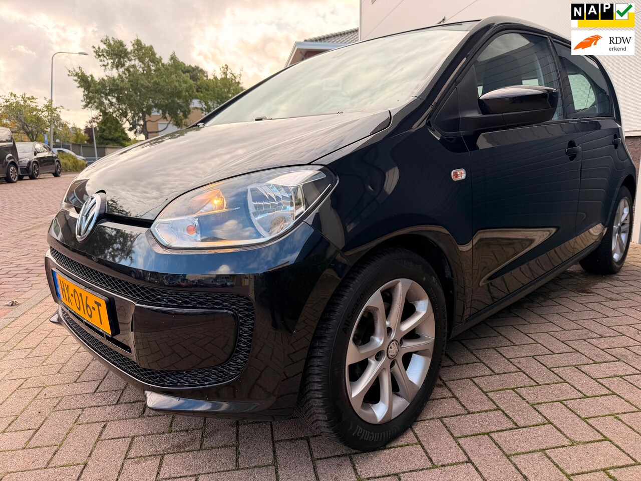 Volkswagen Up! - 1.0 move up! BlueMotion/Airco/Aux/Bluetooth telefoonvoorbereiding/Lmv/Elek-pakket/5 deurs - AutoWereld.nl