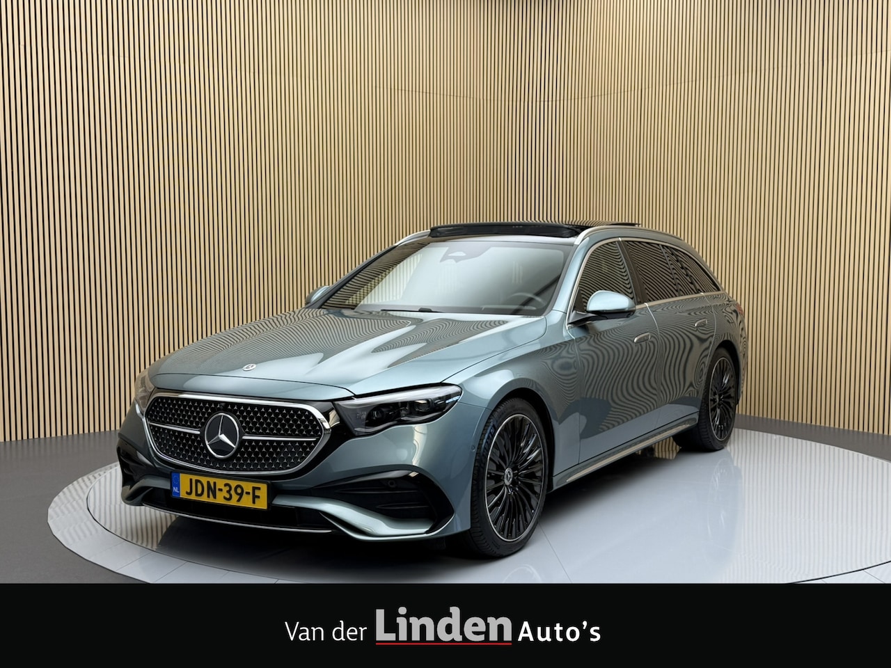 Mercedes-Benz E-klasse Estate - 300 e Sport Edition AMG Line | HyperScreen | Panoramadak | Trekhaak | Rijassistentiepakket - AutoWereld.nl