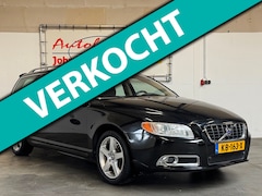 Volvo V70 - 2.5T Summum|Trekhaak|Schuifdak|Leder|Cruise|Automaat|