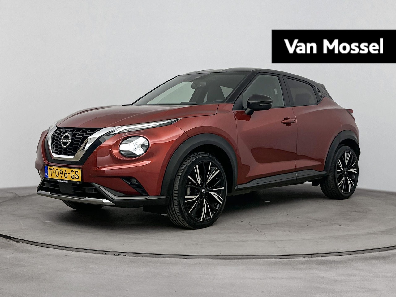 Nissan Juke - 1.0 DIG-T N-Design 114PK | Automaat | Trekhaak | Navigatie | Half-Lederen Bekleding | Acht - AutoWereld.nl
