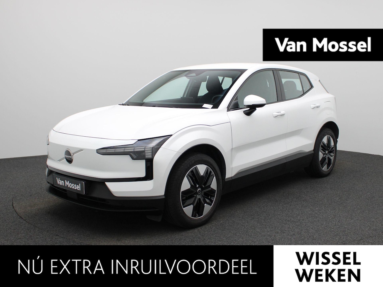 Volvo EX30 - Single Motor Core | 95,56% SOH | ACHTERUITRIJCAMERA | APPLE CARPLAY - ANDROID AUTO | ADAPT - AutoWereld.nl