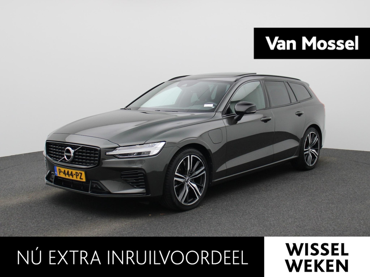 Volvo V60 - 2.0 T8 Recharge AWD R-Design | PANORAMADAK | MEMORY | NAVIGATIE | CAMERA | TREKHAAK | STOE - AutoWereld.nl