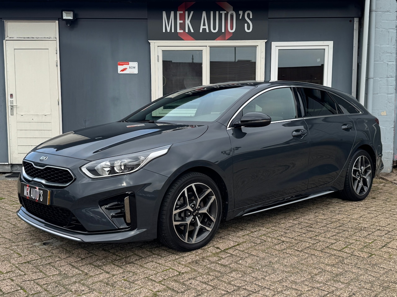 Kia Pro cee'd - 1.5 T-GDi GT-Line|Navi groot|Camera|Cruise|Climate| - AutoWereld.nl