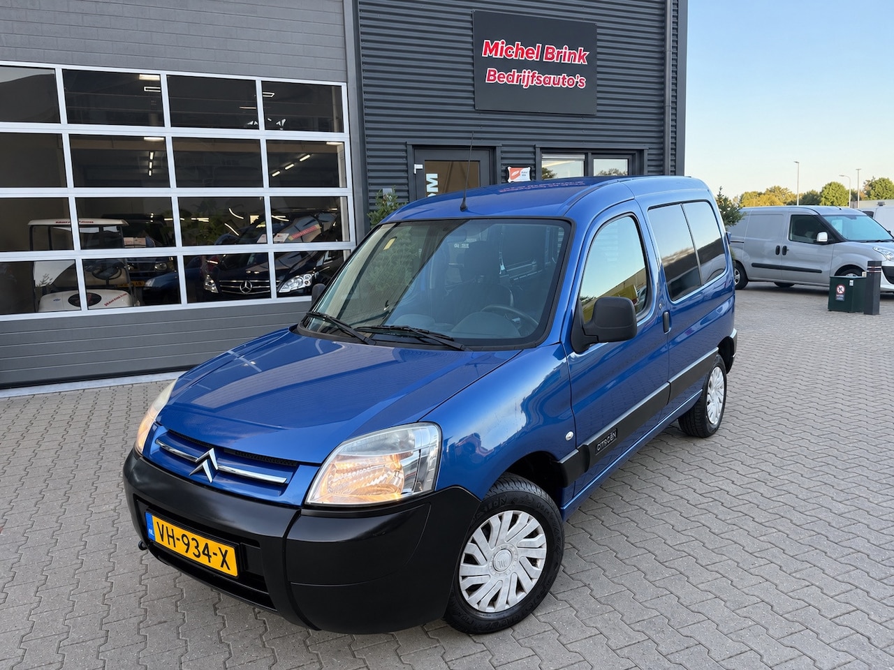 Citroën Berlingo - 1.4i 600 Marge Benzine - AutoWereld.nl