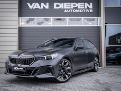 BMW 5-serie Touring - 550e xDrive M-Sport l Bowers/wilk l BMW-Garantie l Panorama