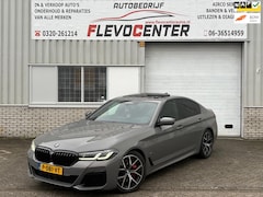 BMW 5-serie - 520i M-Sport |19'| Schuifdak|Headup|360|Leer|Adaptief|StoelKoeling