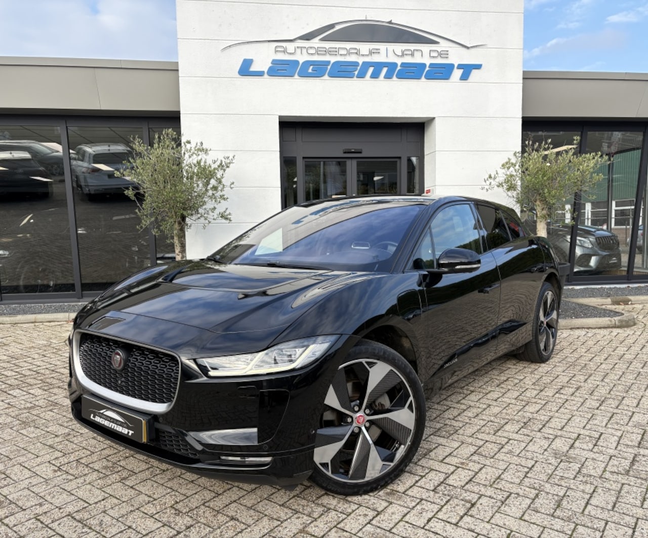 Jaguar I-PACE - EV400 VOL! | Pano | HUD | Stoelkoeling | Kuipstoelen | Alcantara Hemel - AutoWereld.nl