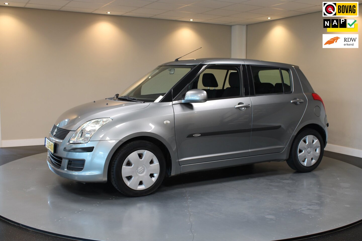 Suzuki Swift - 1.5 Comfort *Automaat* Dealer OH|Airco|5 Deurs|Org.NL|NAP|Zuinig & Betrouwbaar - AutoWereld.nl