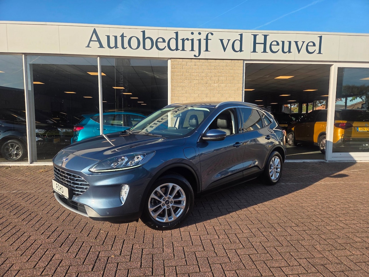 Ford Kuga - 2.5 PHEV Titanium X *Camera V+A*Adaptieve Cruise*B&O*Stoel/Stuur/Voorruit verwarming* Rijk - AutoWereld.nl