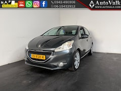 Peugeot 208 - 1.2 VTi Access. APK 09-2027