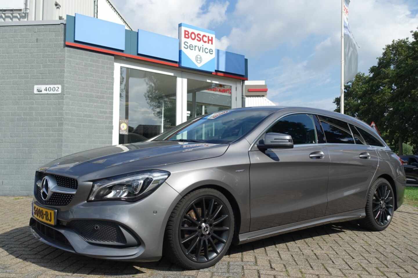 Mercedes-Benz CLA-klasse Shooting Brake - 200 156pk 7G-DCT AMG Line | ECC | CAMERA | STOELVERW | - AutoWereld.nl