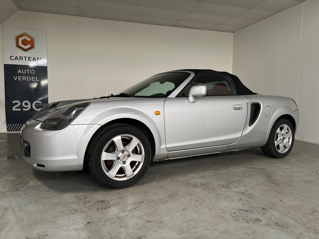 Toyota MR 2 - 1.8-16v VVT-i Mooie kap Nette auto - AutoWereld.nl
