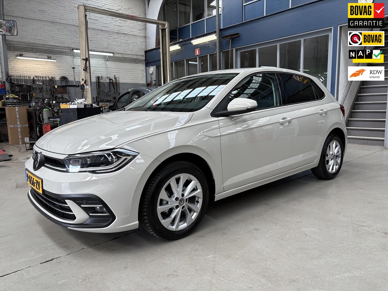 Volkswagen Polo - 1.0 TSI Style | Apple carplay /Android auto | Navigatie | Pdc V+A | Cruise control |NAP | - AutoWereld.nl