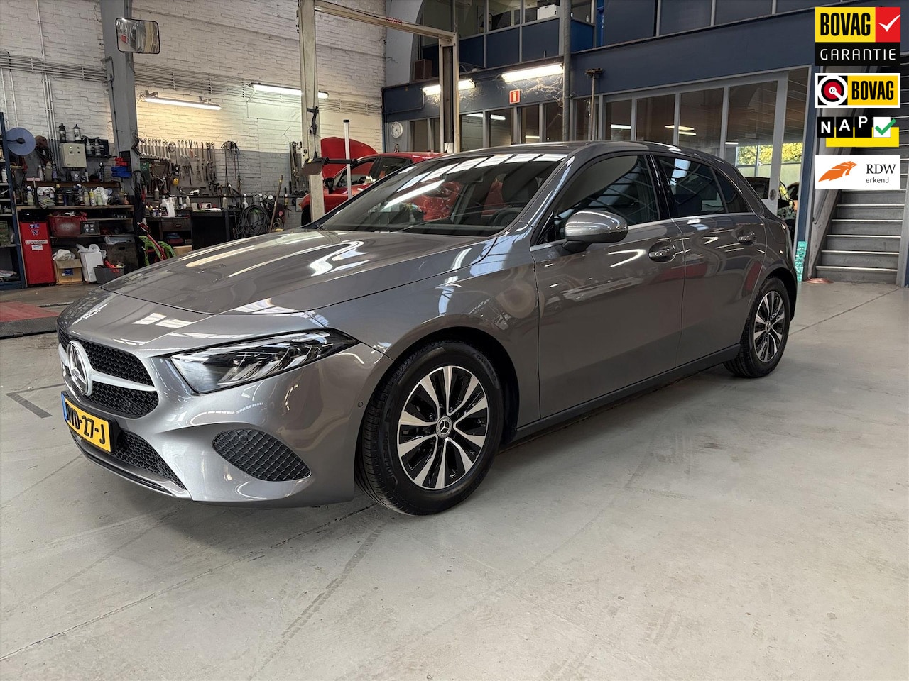 Mercedes-Benz A-klasse - 180 Business Solution| Apple carplay / Android auto | Navigatie | Camera | Pdc V+A | NAP | - AutoWereld.nl