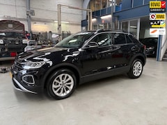 Volkswagen T-Roc - 1.0 TSI Life Edition | Apple carplay / Android auto | Camera | Pdc V+A | Cruise control |