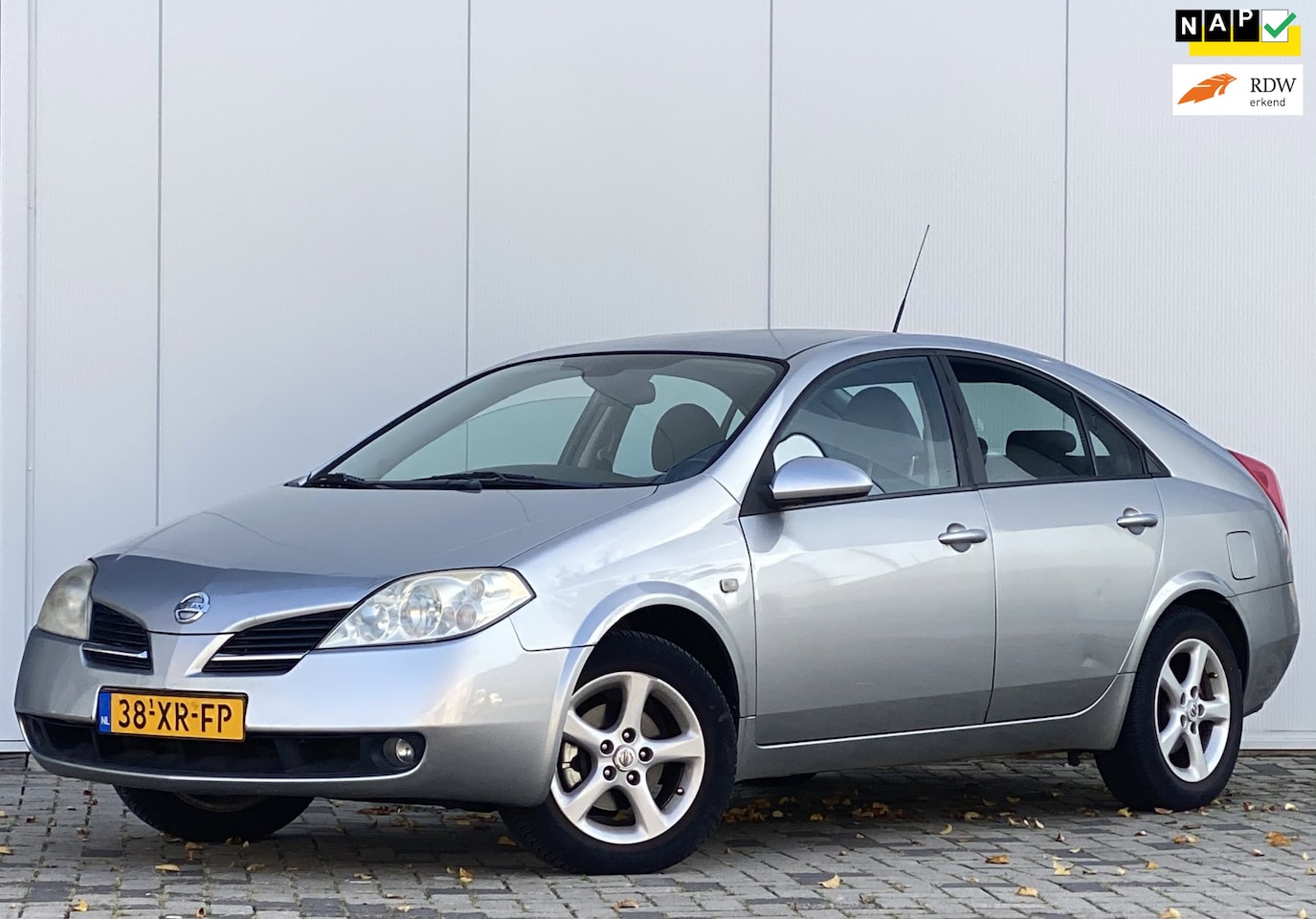 Nissan Primera - 1.8 Business Edition 5 DEURS CAMERA NAVIGATIE GOED ONDERHOUDEN - AutoWereld.nl