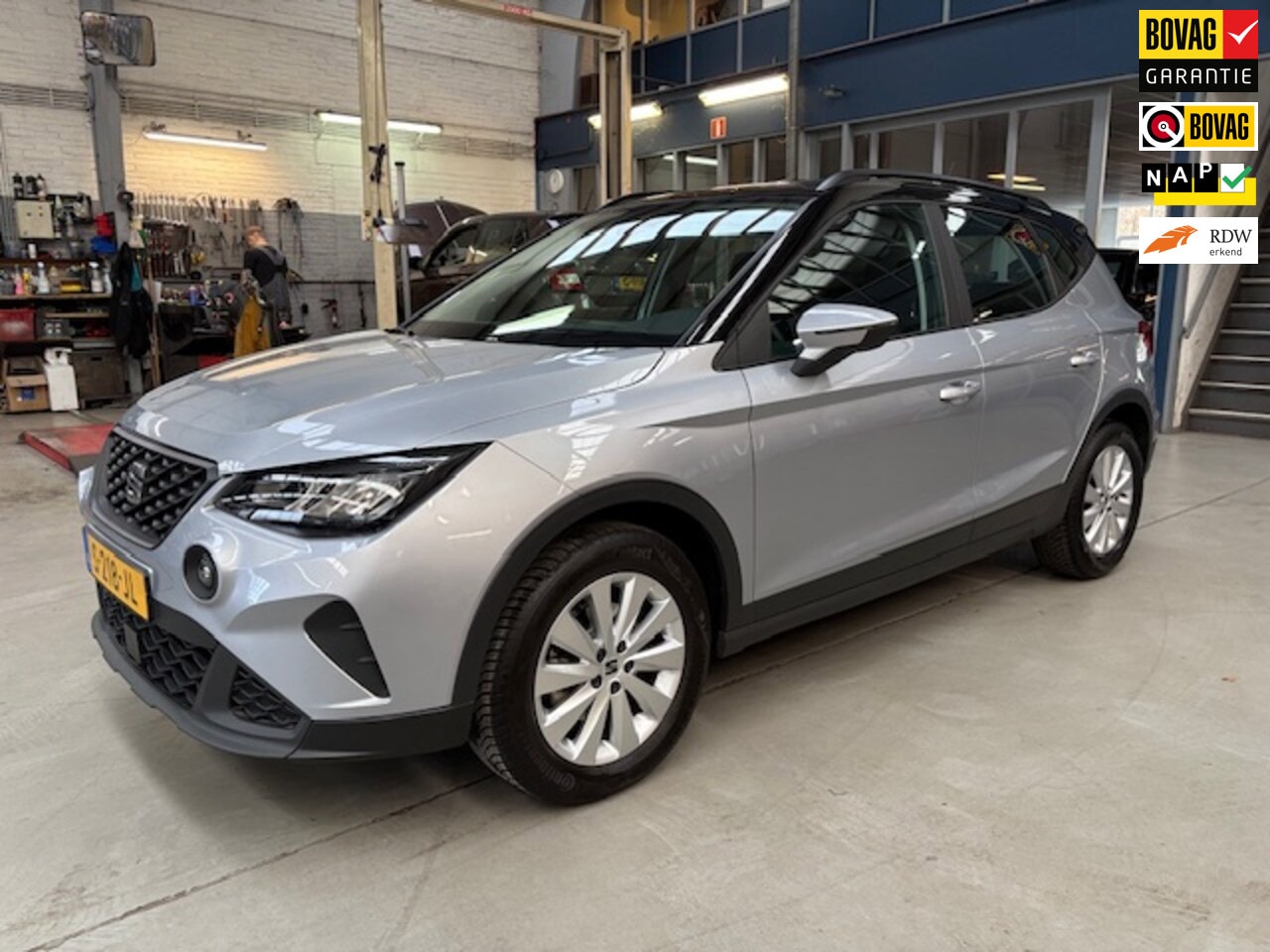 SEAT Arona - 1.0 TSI Style |Apple carplay/ Android auto | Climate control | Parkeersensoren | Cruise co - AutoWereld.nl