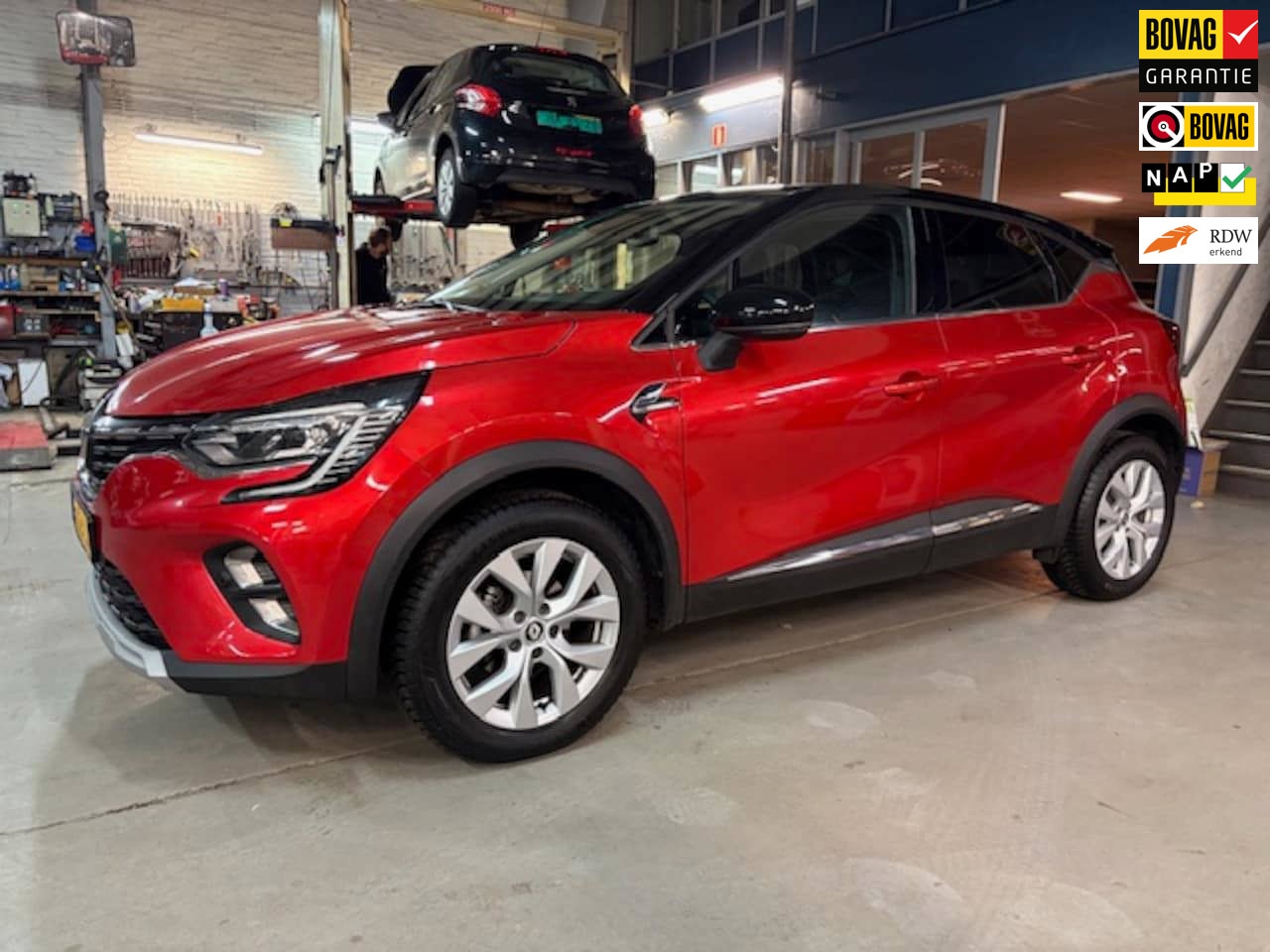 Renault Captur - 1.0 TCe 90 Intens | Two Tone lak | Apple carplay / Android auto | Navigatie | Camera | NAP - AutoWereld.nl