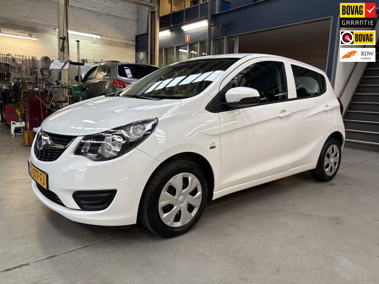 Opel Karl - 1.0 ecoFLEX 120 Jaar Edition | Airco | Bluetooth | NAP | Rijklaar prijs! - AutoWereld.nl