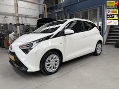 Toyota Aygo - 1.0 VVT-i x-play | Apple carplay / Android auto | Camera | Airco | NAP | Rijklaar