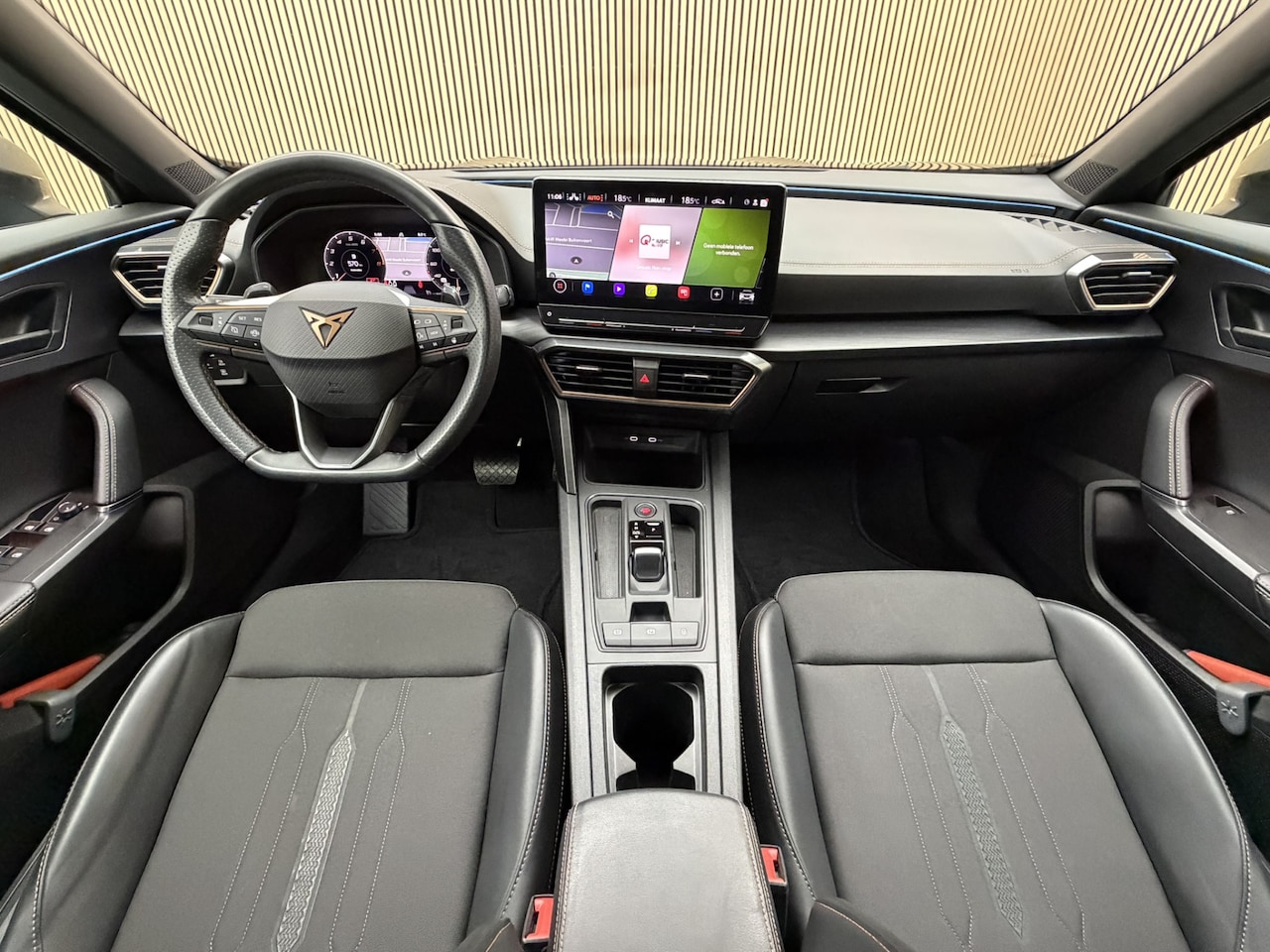 CUPRA Formentor - 1.5 TSI Business Edition Plus | NL Auto | Stoel/Stuurverwarming | Camera | Carplay&Android - AutoWereld.nl