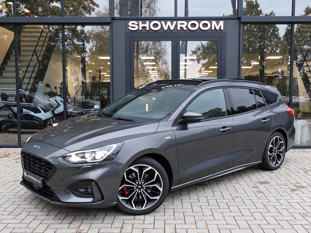 Ford Focus Wagon - 1.5 EcoBoost ST Line Business PANO B&O HUD - AutoWereld.nl