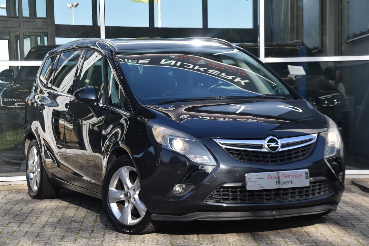 Opel Zafira Tourer - 1.6 CDTI Business+ Airco Pdc Nav. Cruise Elek. Ramen Lm-Velgen - AutoWereld.nl