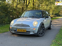 MINI 3-Deurs - 1.6 Cooper Chili | Cruise control + Stoelverwarming Nu € 1.499,
