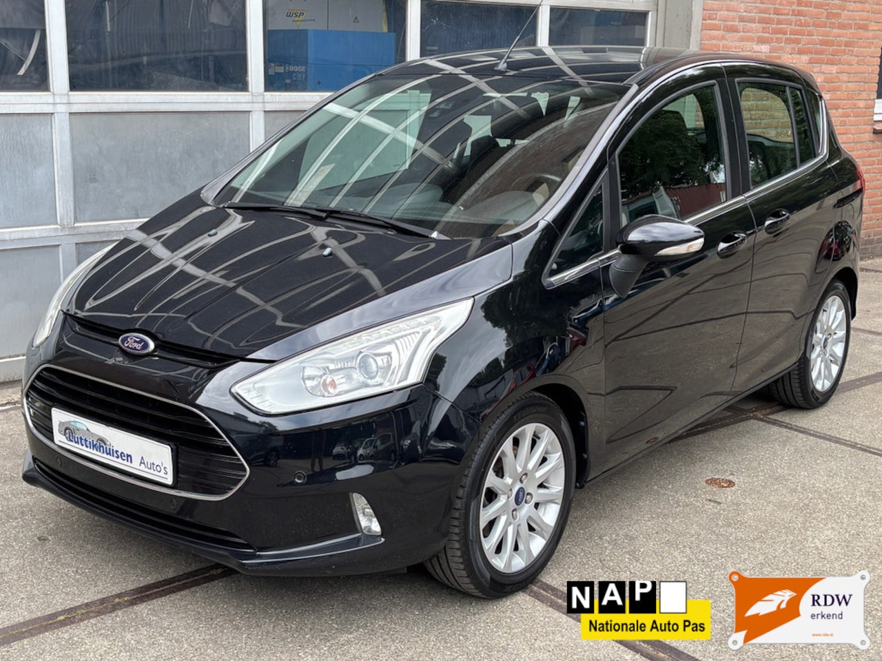 Ford B-Max - 1.0 EcoBoost Titanium 1.0 EcoBoost Titanium,NAVI,DISTR NIEUW,CRUISE,CLIMA,LMV - AutoWereld.nl