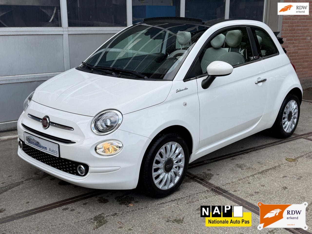Fiat 500 - 1.0 Hybrid Dolcevita 1.0 Hybrid Dolcevita,Cabrio,Cruise,Airco,52488 km,LMV - AutoWereld.nl