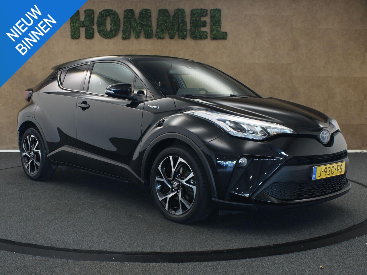 Toyota C-HR - 1.8 Hybrid First Edition - TREKHAAK 725 KG GEREMD TREKGEWICHT - PARKEERSENSOREN VOOR & ACH - AutoWereld.nl