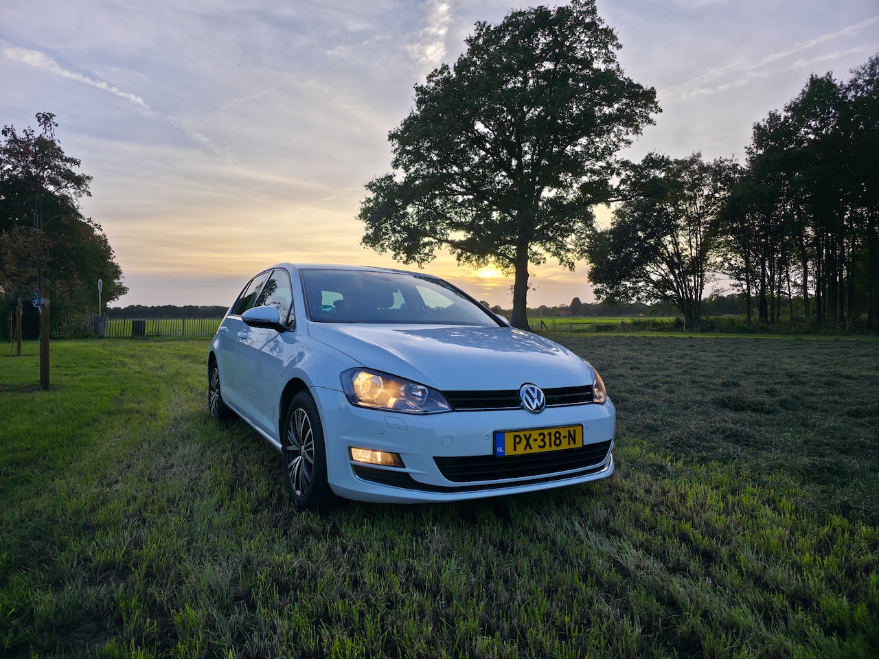 Volkswagen Golf - 1.6 TDI BlueMotion Comfortline Allstar edition - AutoWereld.nl